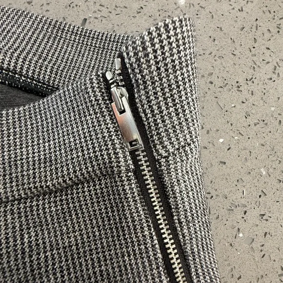 Ann Taylor Kids Gray Leggings - Picture 4 of 7